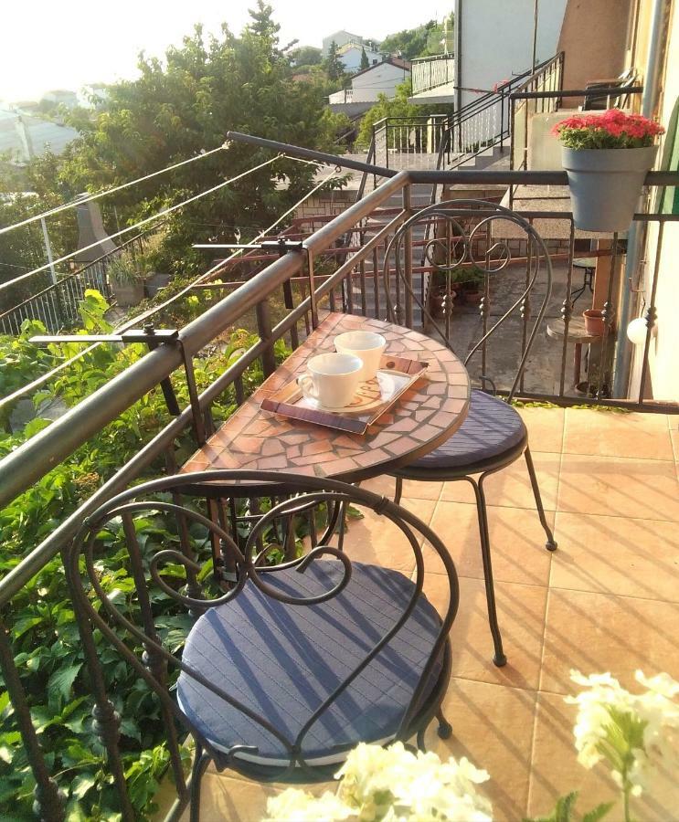 Apartment Nina Senj  Ngoại thất bức ảnh